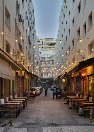 Βόλτα στο κέντρο λίγο πριν τα εγκαίνια του μετρό